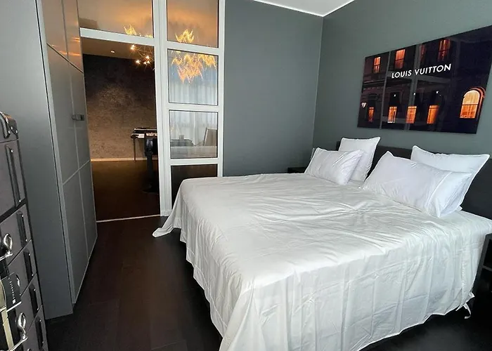 Inkblue-apartment Apartment